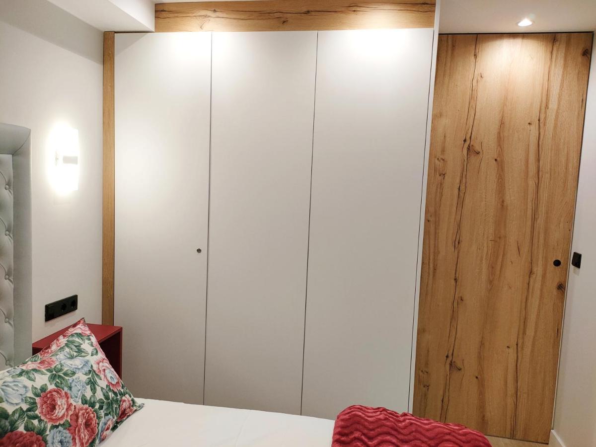 Oviedo Centro Santa Clara Piso De Lujo Διαμέρισμα Εξωτερικό φωτογραφία